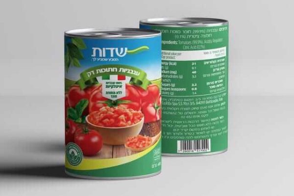 שדות שלישיית עגבניות חתוכות דק